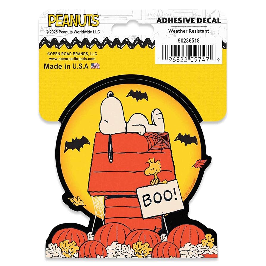 スヌーピー ハロウィン PVC SNOOPY Halloween PEANUTS Amazon.com - Peanuts Snoopy The Vampire Adhesive Vinyl Decal